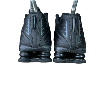 Nike Shox R4 ( Triple Black ) taille 35.5