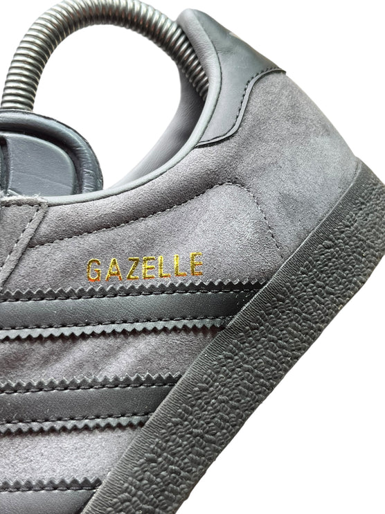 Adidas Gazelle ( Grey Black Gum ) taille 36