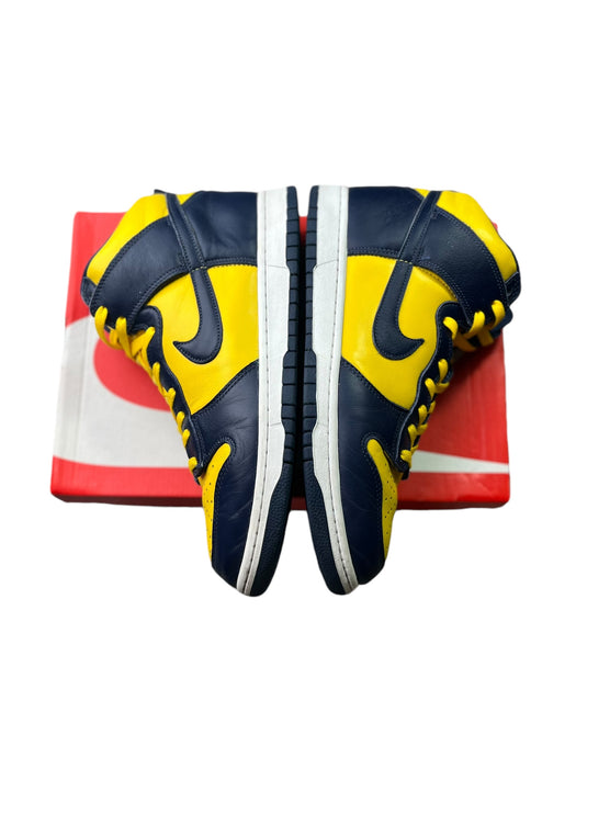 Nike Dunk High ( Michigan ) taille 45