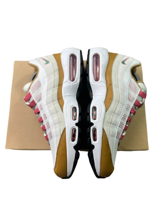 Nike Air Max 95 ( Powerwall ) taille 42