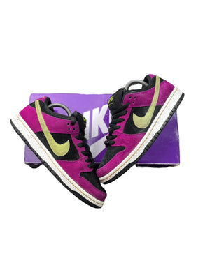 Nike Dunk Low SB Pro ( Red Plum ) taille 40