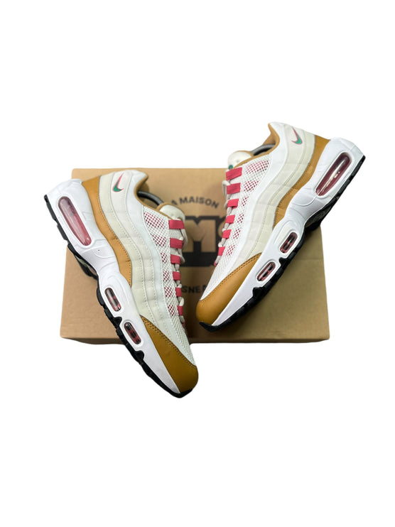 Nike Air Max 95 ( Powerwall ) taille 42