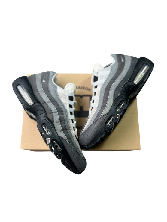 Nike Air Max 95 ( Grey Jewel ) taille 44