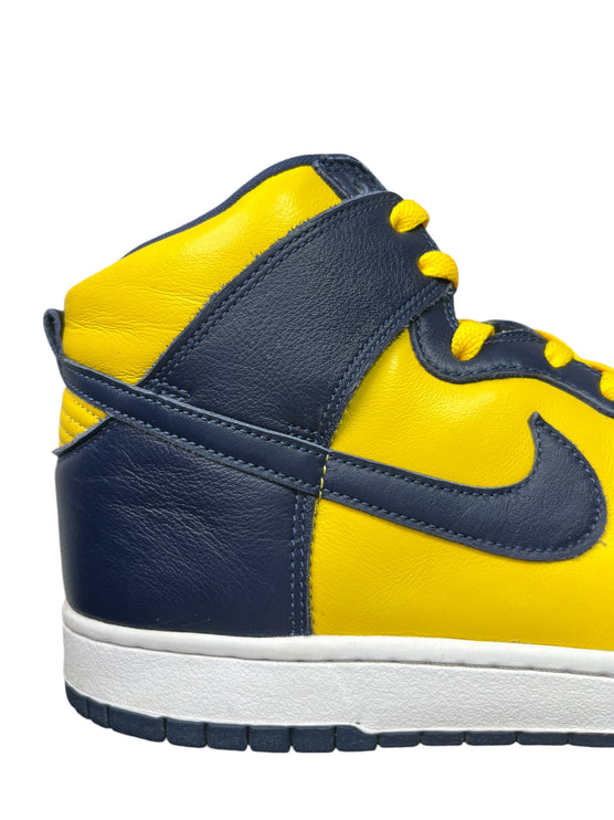 Nike Dunk High ( Michigan ) taille 45