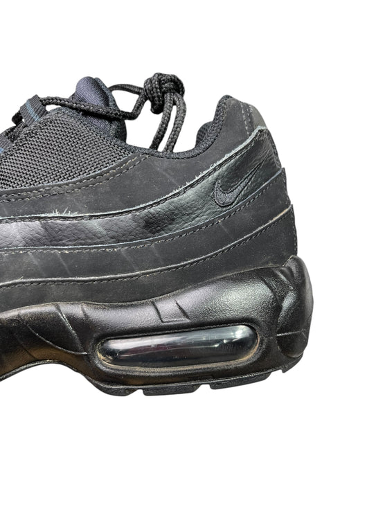 Nike Air Max 95 ( Triple Black ) taille 40