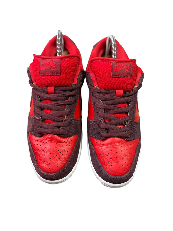 Nike SB Dunk Low ( Cherry ) taille 42.5