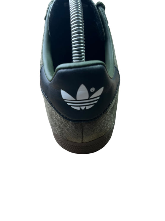 Adidas Gazelle ( Kaki Gum ) taille 41 1/3