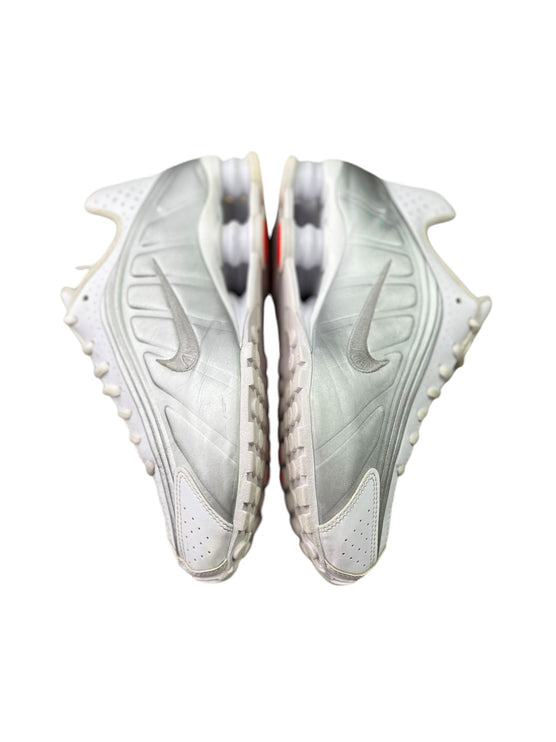 Nike Shox R4 ( White Metallic Silver ) taille 38.5