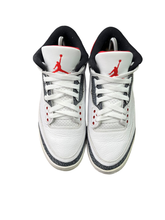 Jordan 3 Retro SE ( Fire Red Denim ) taille 42.5